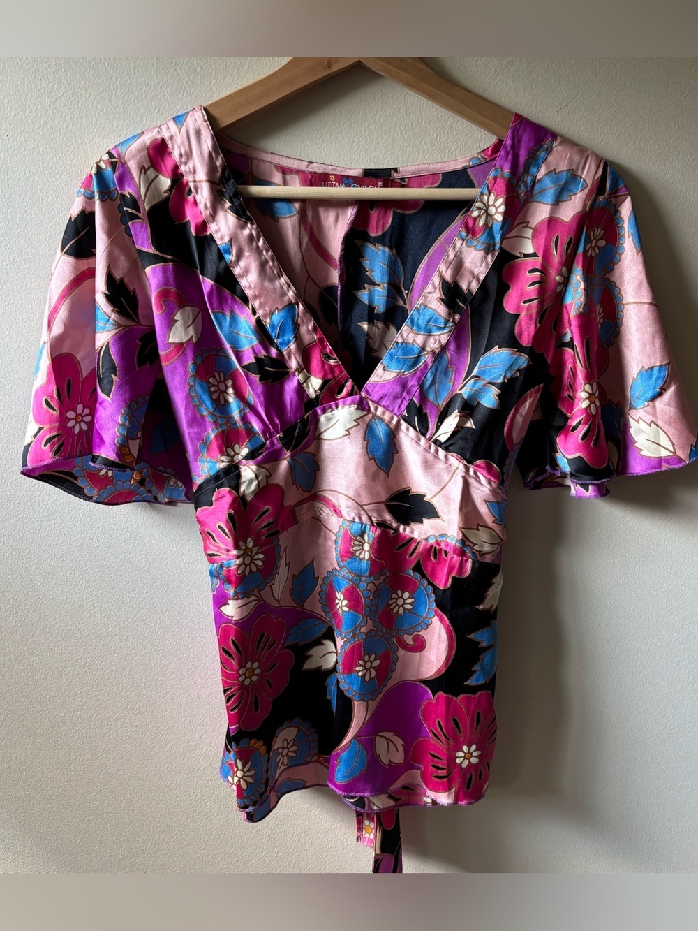 Uttam London Satin Pink Floral V-Neck Blouse